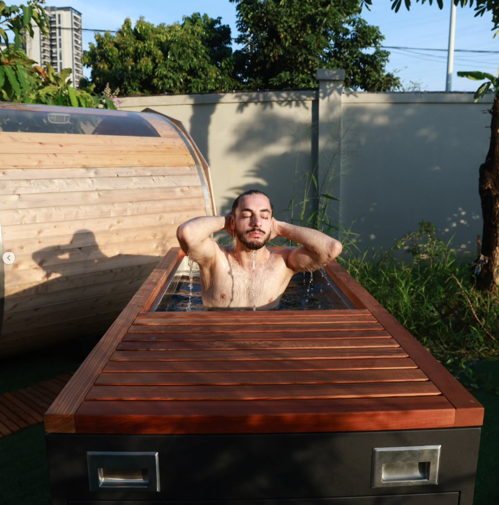 Plunge Cold Tub
