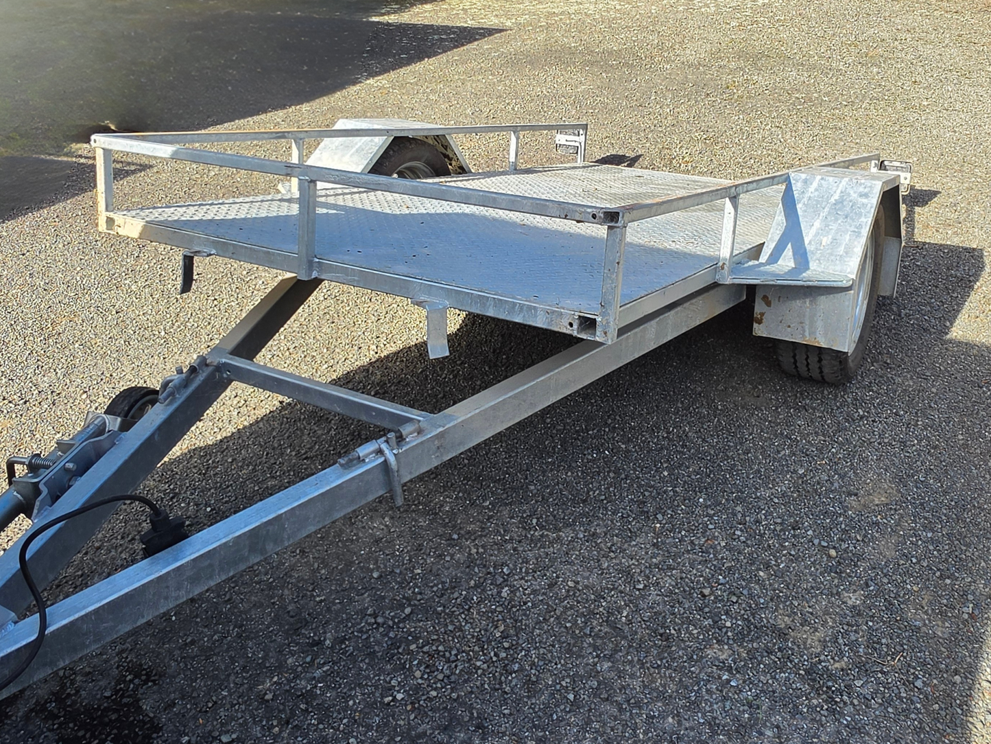 2.0T Single Axle Trailer