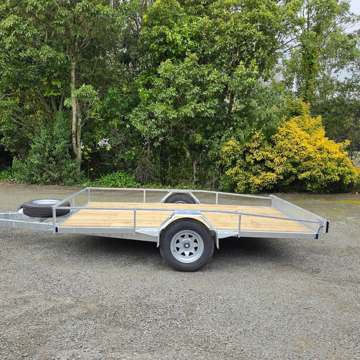 BRAND NEW 2.0T Tip Trailer